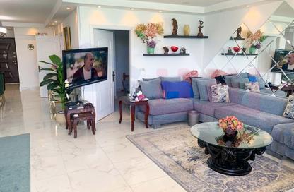 Apartment - 3 Bedrooms - 2 Bathrooms for sale in Camp Chezar - Hay Wasat - Alexandria