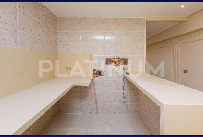 6922700 - Property Image 2