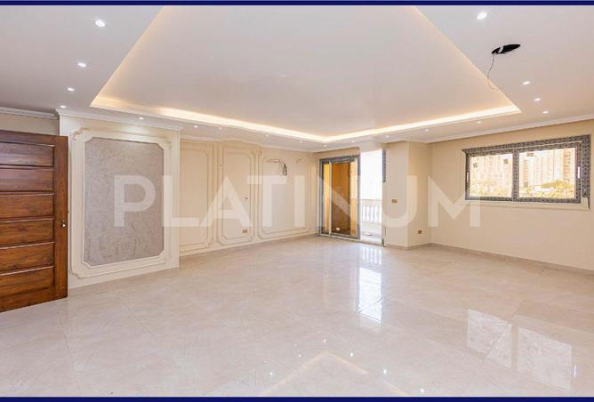 6922700 - Property Main Image