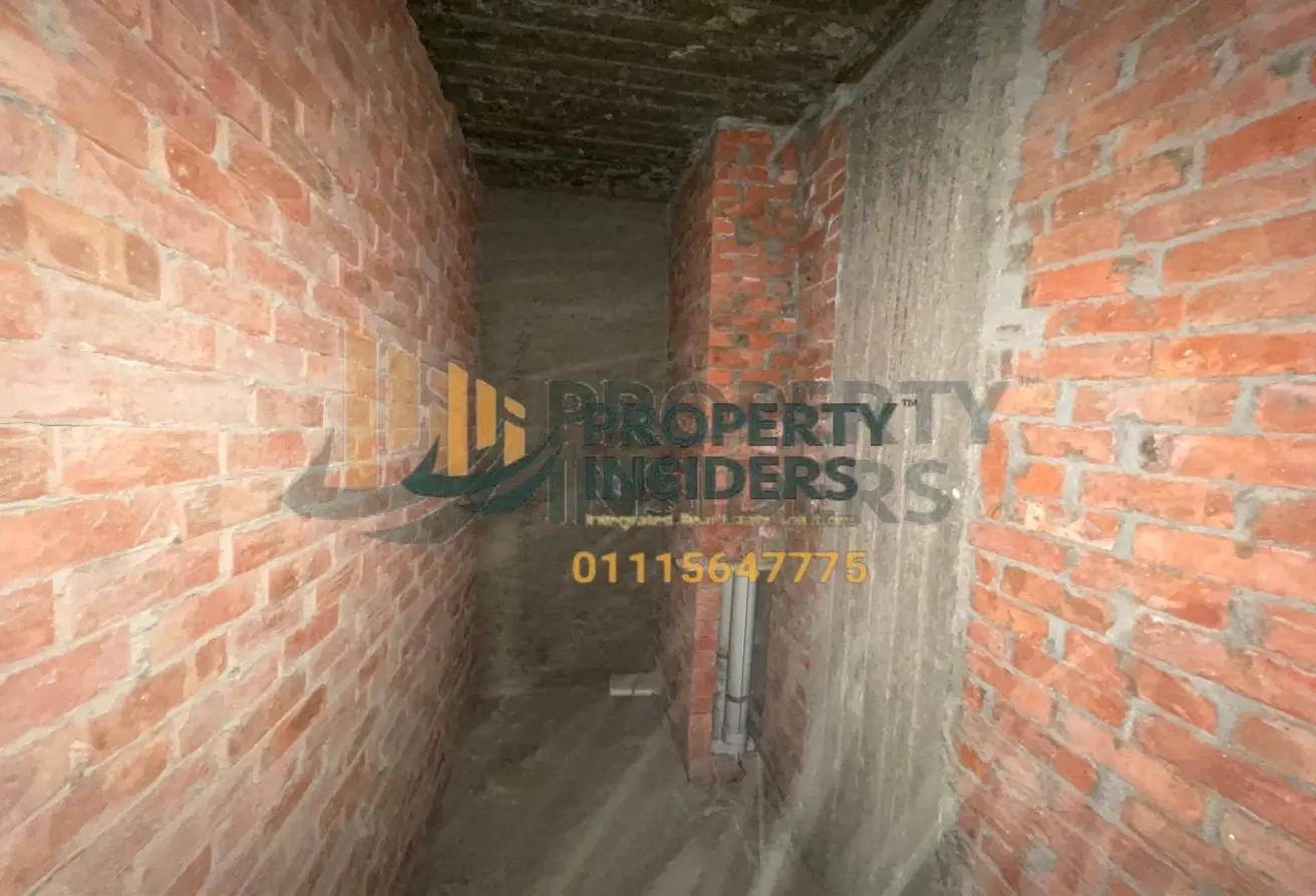 8581136 - Property Main Image
