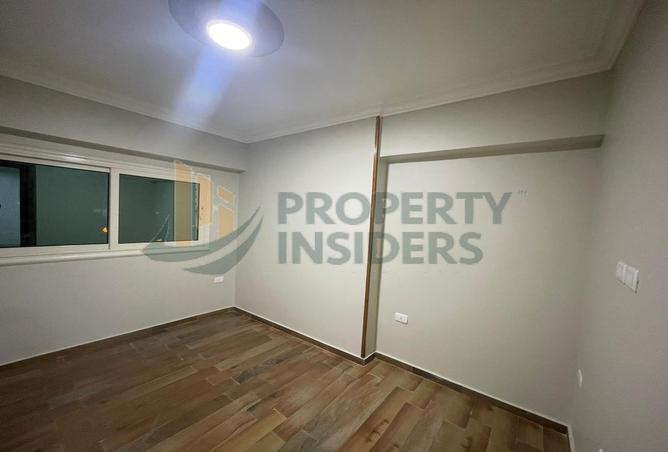 6746942 - Property Image 2
