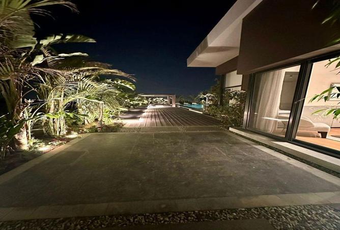 100093008 - Property Image 2