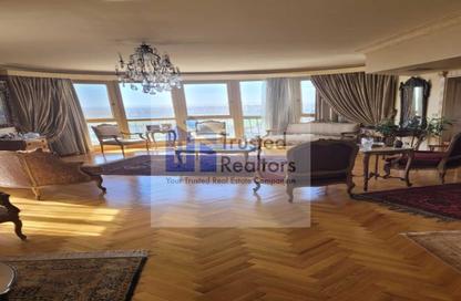 Apartment - 4 Bedrooms - 3 Bathrooms for sale in Cornish El Nile St. - Maadi - Hay El Maadi - Cairo Apartment - 4 Bedrooms - 3 Bathrooms for sale in Cornish El Nile St. - Maadi - Hay El Maadi - Cairo