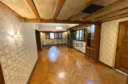 شقة - 4 - 3 للبيع في شارع عدن - المهندسين - الجيزة شقة - 4 - 3 للبيع في شارع عدن - المهندسين - الجيزة