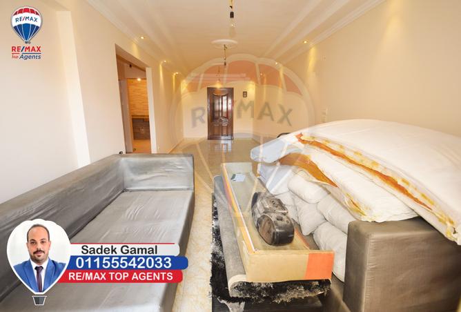 7242058 - Property Image 2