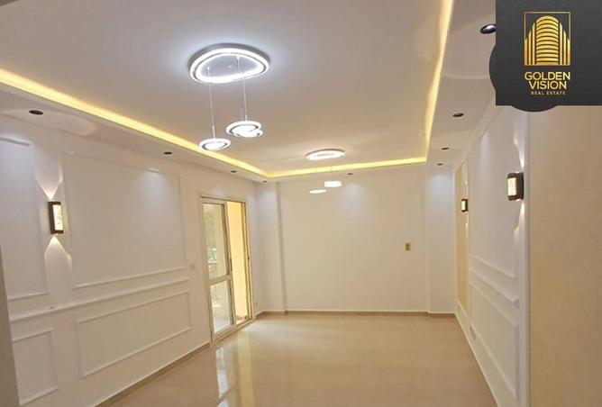 8370073 - Property Main Image