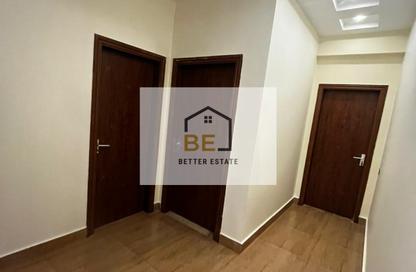 Apartment - 3 Bedrooms - 2 Bathrooms for rent in Area G - Ganoob El Acadimia - New Cairo City - Cairo