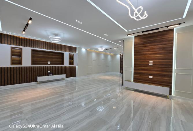 7258472 - Property Image 2