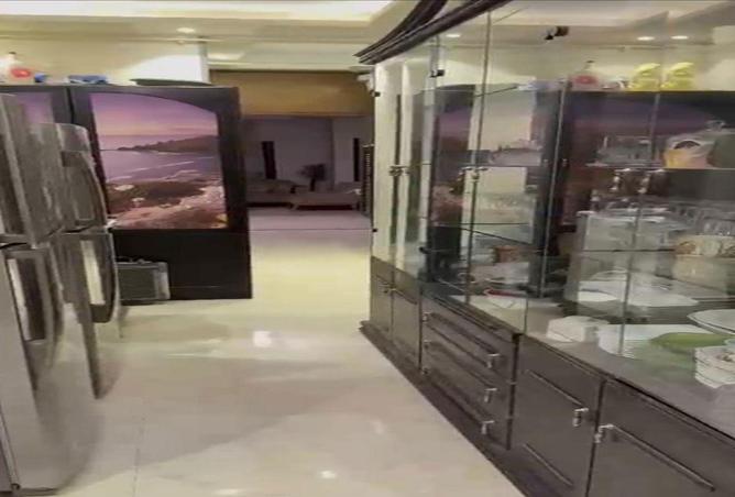 8233483 - صورة العقار 3