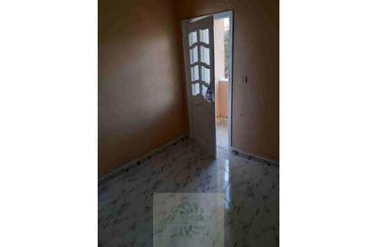 Apartment - 2 Bedrooms - 1 Bathroom for sale in 1st District - Sheikh Zayed City - Giza