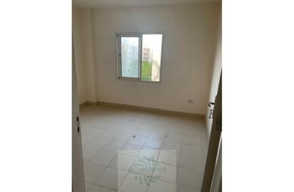 Apartment - 2 Bedrooms - 1 Bathroom for sale in Al Mostakbal - 12th District - Sheikh Zayed City - Giza