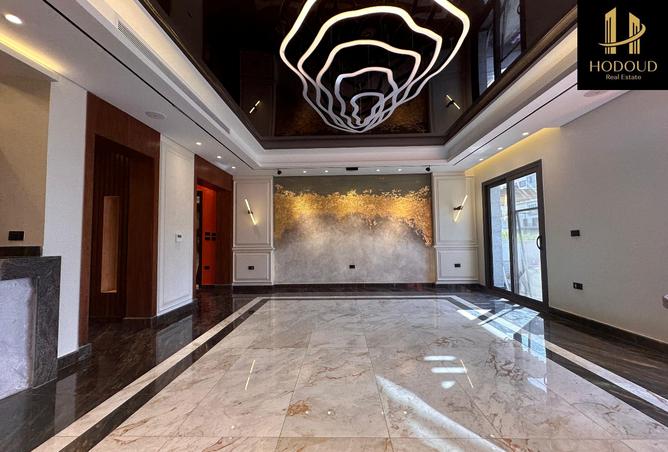 8183235 - Property Image 2