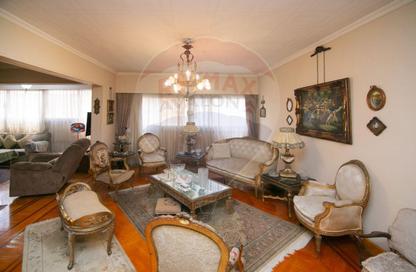 Apartment - 4 Bedrooms - 3 Bathrooms for sale in Latin Quarter - Raml Station - Hay Wasat - Alexandria