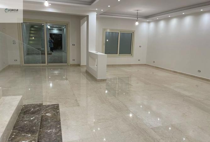 7305732 - Property Image 2