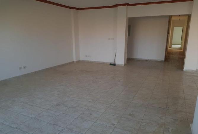 87523607 - Property Image 3