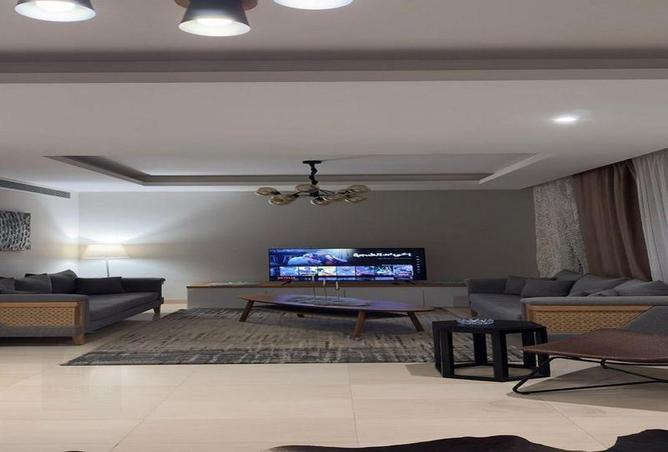 8592130 - Property Image 2