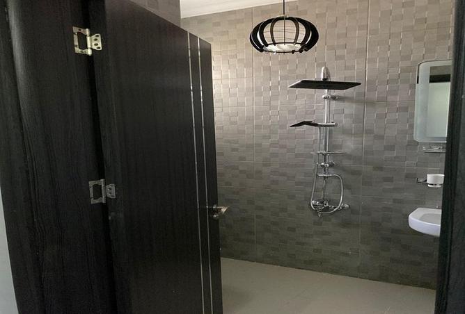 8592027 - Property Image 2