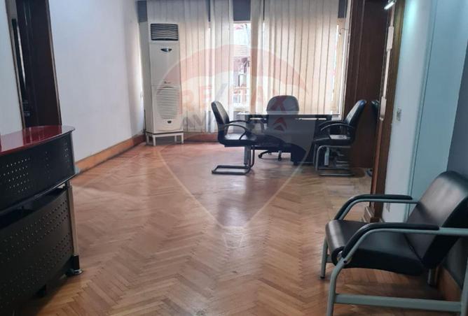 6427400 - Property Image 3