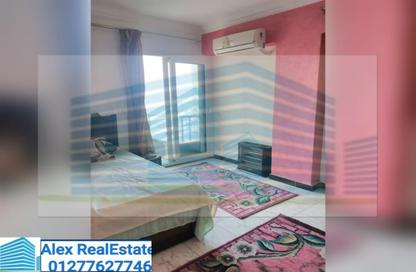 Apartment - 3 Bedrooms - 1 Bathroom for rent in Nour Al Din St. - Camp Chezar - Hay Wasat - Alexandria