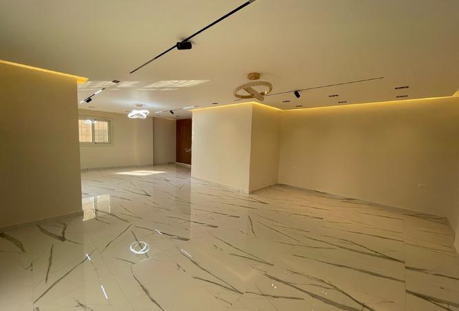 7358157 - Property Image 2