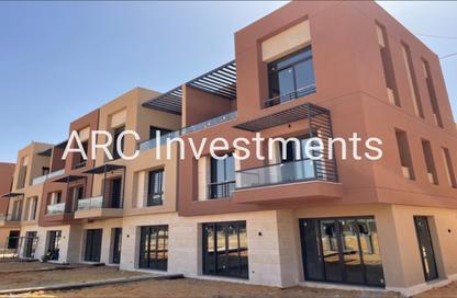 Townhouse - 5 Bedrooms - 4 Bathrooms for sale in District 5 - 5th Settlement Compounds - The 5th Settlement - New Cairo City - Cairo