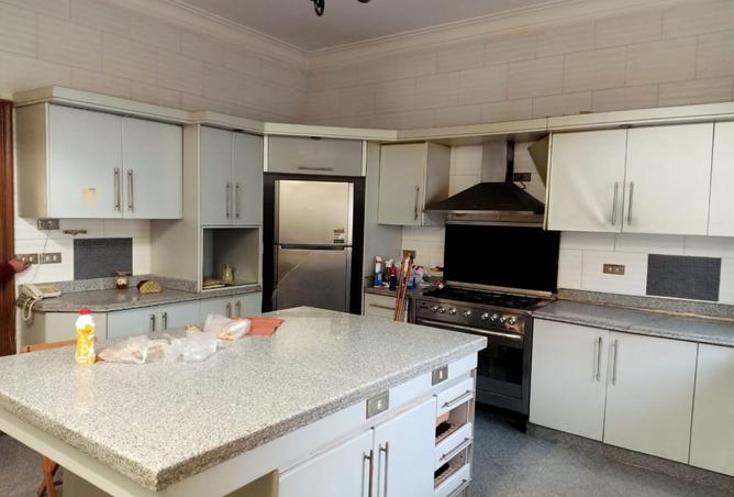 7368407 - Property Image 2