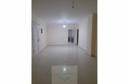 Apartment - 3 Bedrooms - 2 Bathrooms for sale in Al Mohandes Ahmed Kamal Hamdy St. - 16th District - Sheikh Zayed City - Giza