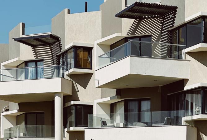 7376392 - Property Main Image