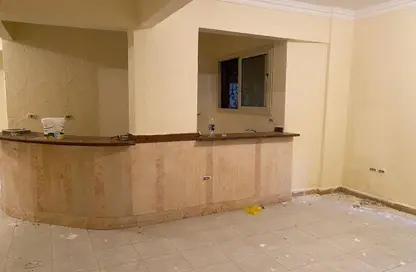 شقة - 2 غرف نوم - 1 حمام للايجار في شارع دكتور احمد عكاشة - البنفسج 6 - البنفسج - مدينة القاهرة الجديدة - القاهرة