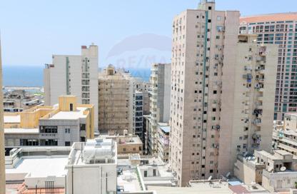 شقة - 5 غرف نوم - 4 حمامات للبيع في زيزينيا - حي شرق - الاسكندرية