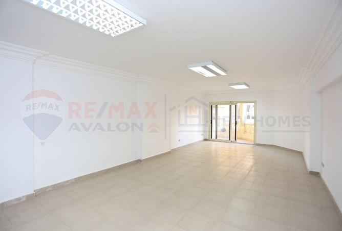 6828806 - صورة العقار 3