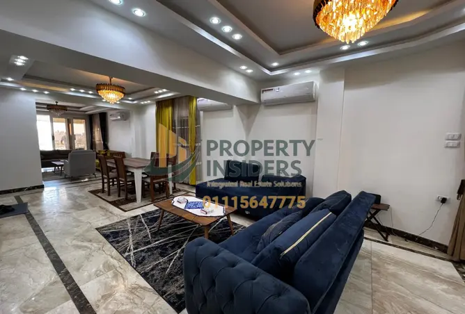 7402702 - Property Image 2