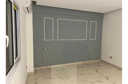 Apartment - 3 Bedrooms - 2 Bathrooms for sale in Al Joman - 7th District - Sheikh Zayed City - Giza