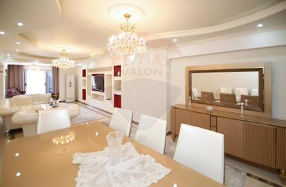 Apartment - 3 Bedrooms - 2 Bathrooms for rent in Waboor Elmayah - Hay Wasat - Alexandria