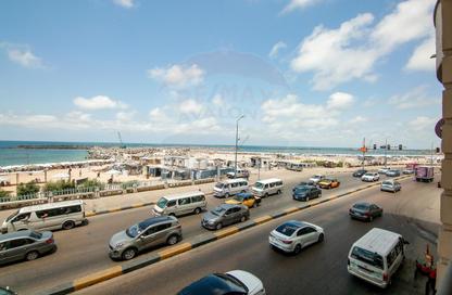 مساحات مكتبية - استوديو - 2 حمامات للايجار في طريق الجيش - لوران - حي شرق - الاسكندرية