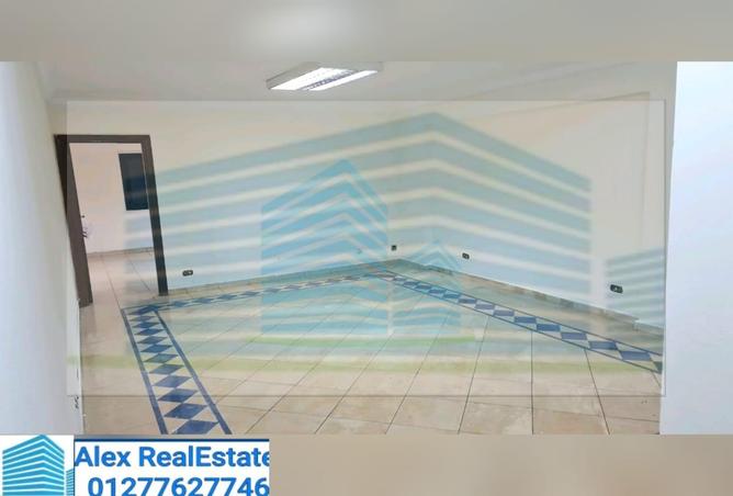 7413153 - Property Image 3