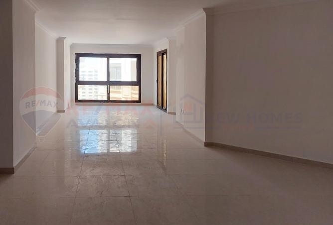 7437968 - الصورة الرئيسية للعقار