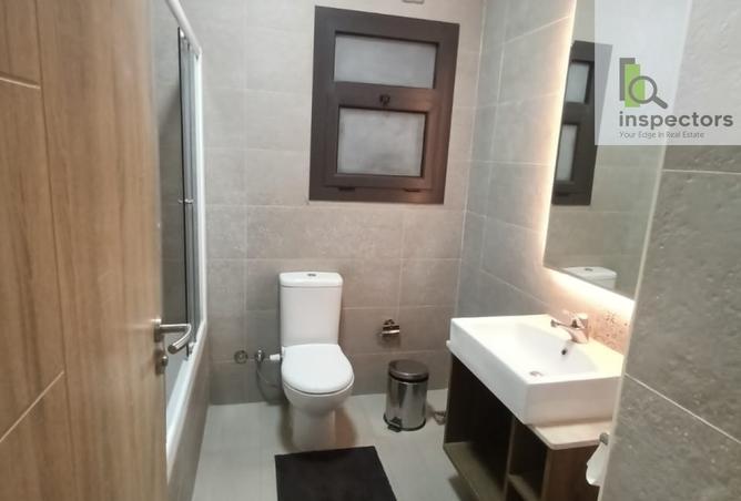 7439460 - Property Image 2