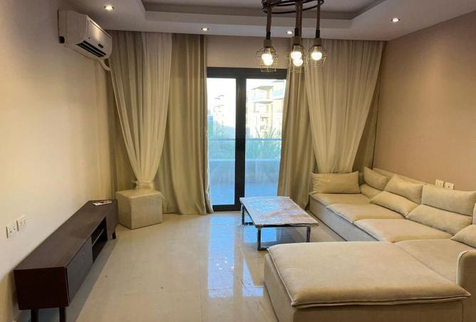 8250518 - Property Image 3