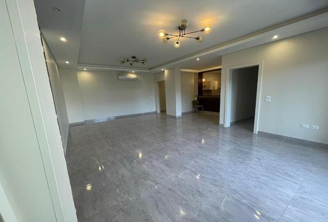 8268535 - Property Image 3