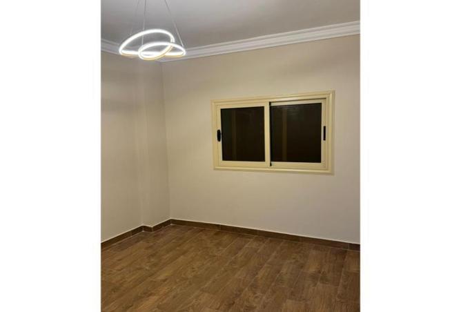 8178418 - Property Image 2