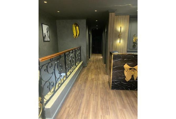 8331083 - Property Main Image