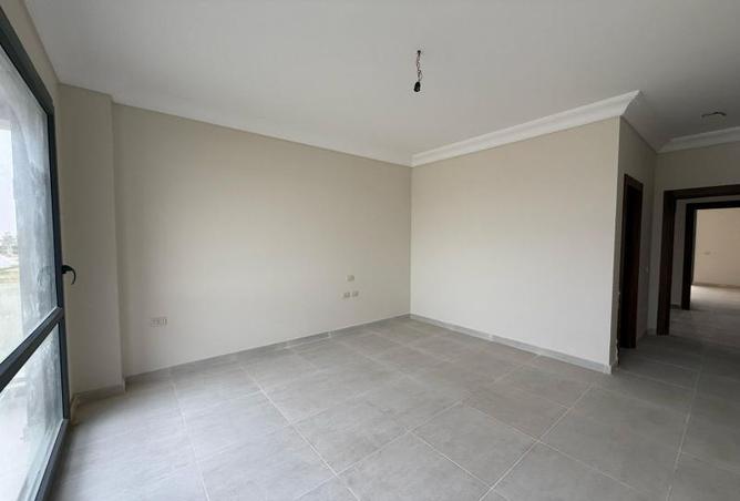 8374581 - صورة العقار 3