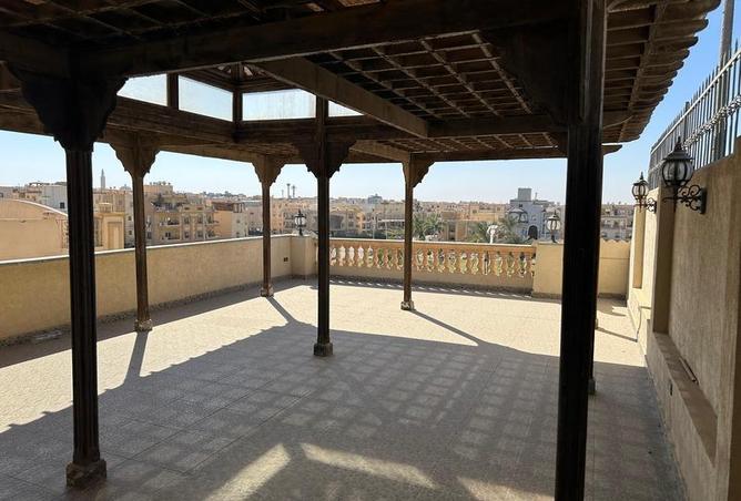 8243982 - Property Image 3