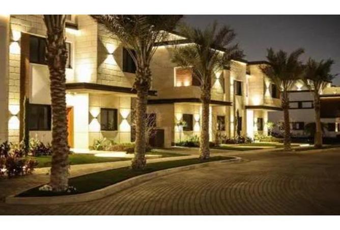 8271054 - Property Image 3