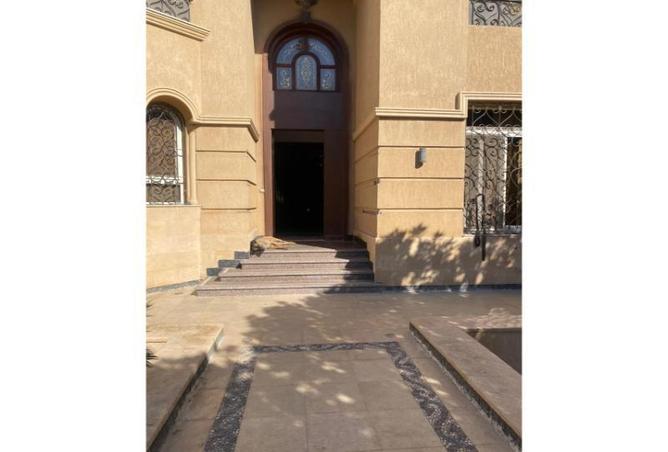 8213101 - Property Image 3