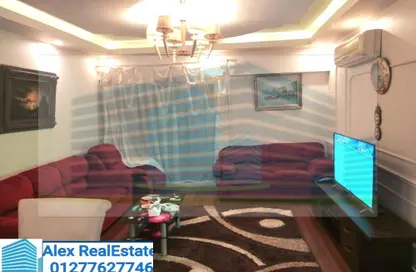 Apartment - 2 Bedrooms - 1 Bathroom for rent in Al Geish Road - Laurent - Hay Sharq - Alexandria