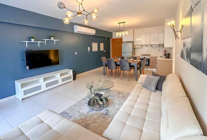 7452000 - Property Image 3