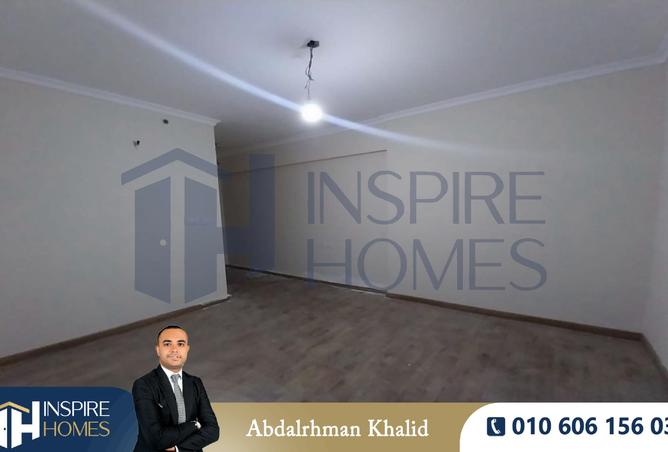 7453388 - Property Image 3