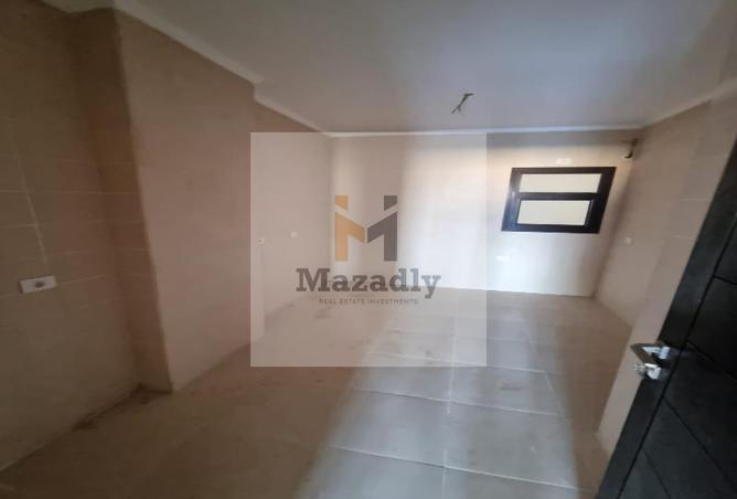 8377372 - Property Image 2